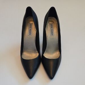 Steve Madden Classic Black Heels